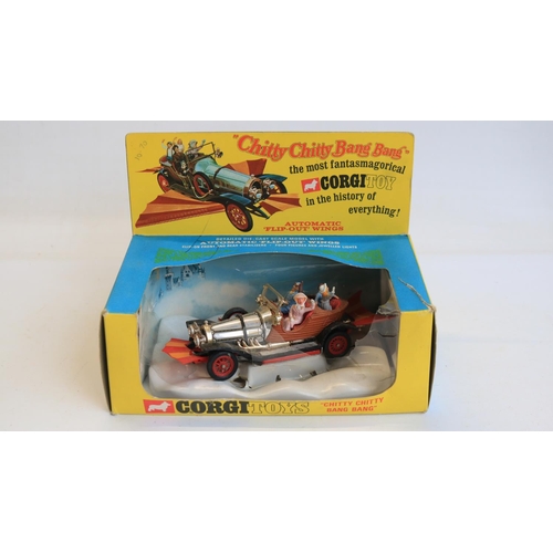 86 - Vintage boxed Corgi Toys 266 Chitty Chitty Bang Bang, model in very good but dirty condition with wo... 