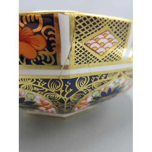 316 - Royal Crown Derby octagonal bowl in the pattern 1128, dated 1919, 19cm, A/F