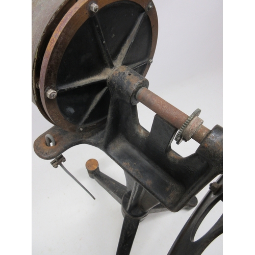 440 - Callendar's apparatus type instrument for measuring the mechanical equivalent of heat, by Cambridge ... 