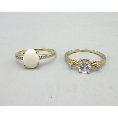 487 - 9ct yellow gold ring set with opal and diamond, size S, and another 9ct yellow gold ring set with cl... 