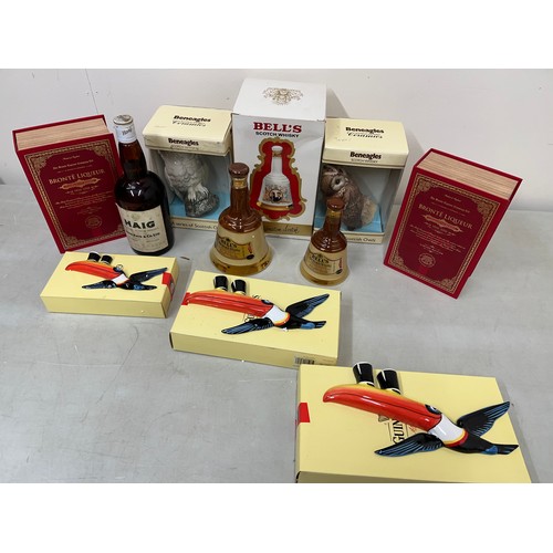 386 - Assorted collectable whisky, inc. Beneagles Snowy and Tawny owls with boxes; Two 'Bronte Liqueur Cha... 