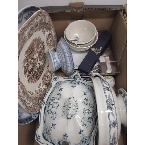 358 - Collection of mixed ceramics to include, Alt Furstenberg dinner service pattern No.02947, Royal Crow... 