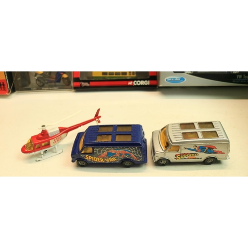 94 - Collection of boxed and unboxed diecast model vehicles from Hot Wheels, Matchbox, Corgi, Majorette (... 