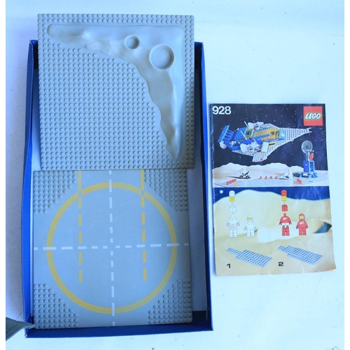 433 - Vintage boxed ready to build 1979 Lego Space set 928, vendor assures complete, with good condition i... 