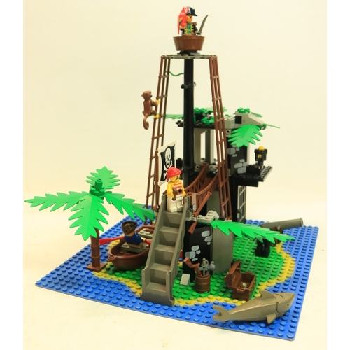 429 - Six built up excellent condition Lego Pirates sets, all with original instructions to include 6270 F... 