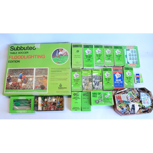 604 - Collection of Subbuteo table football to include a Floodlighting Edition box Set, teams (many figure... 