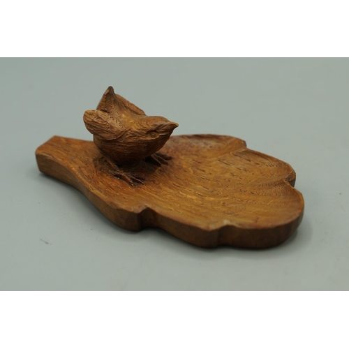 1544 - Bob Wrenman Hunter of Thirsk- an oak leaf shaped pin dish, carved with signature wren, W12cm