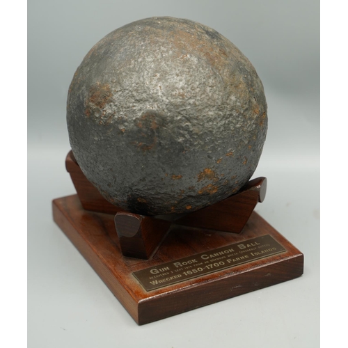 1367 - Large shipwreck cannon ball, approx 6.5