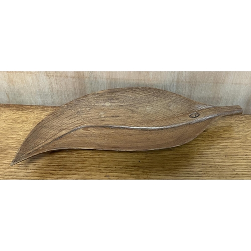 1538 - Alan Acornman Grainger, Acorn Industries Brandsby - an oak leaf shaped dish, carved with signature a... 