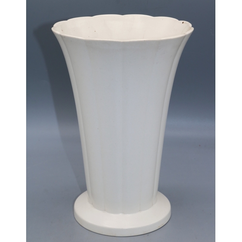 1190 - Keith Murray for Wedgwood, Art Deco trumpet vase of flared form, glazed in Moonstone White, printed ... 