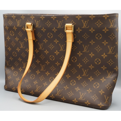 1424 - Louis Vuitton 'Luco' tote bag in brown monogram canvas, with twin leather handles, gold coloured har... 