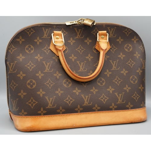 1425 - Louis Vuitton 'Alma' handbag in brown monogram canvas with tan leather trims, gold coloured hardware... 