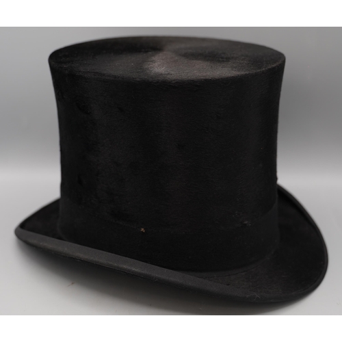 1434 - Early 20th century brushed silk Top Hat by A.J White Jermyn St. St. James's, in original stitched le... 