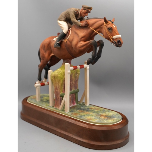 1146 - Royal Worcester model of a showjumper 'Merano and Cap. Raimondo d'Inzeo', limited edition 469/500, w... 