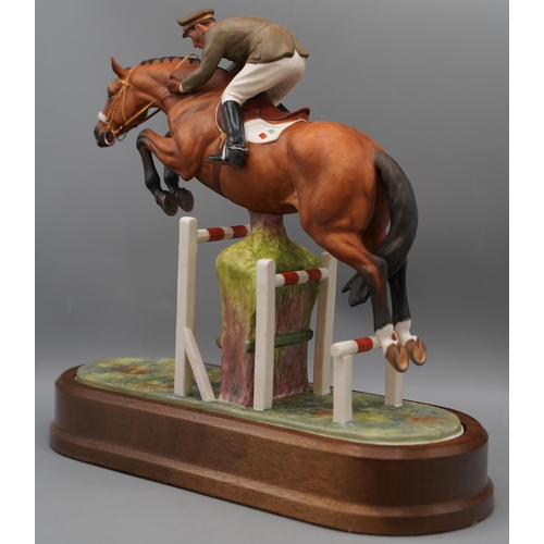 1146 - Royal Worcester model of a showjumper 'Merano and Cap. Raimondo d'Inzeo', limited edition 469/500, w... 