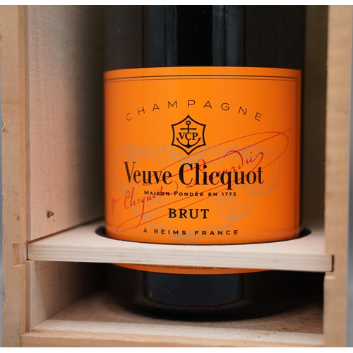 1383 - Veuve Clicquot Ponsardin NV champagne, 3 litre Jeroboam bottle, in wooden crate