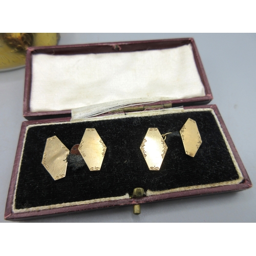 10 - Pair of 9ct yellow gold hexagonal cufflinks with scroll border, boxed, stamped 375, 2.33g, an 18ct g... 