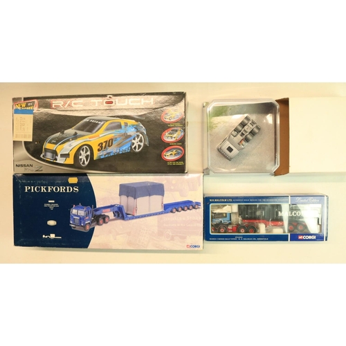 98 - Three 1/50 scale diecast truck models from Corgi to include large limited edition set CC12605 Pickfo... 