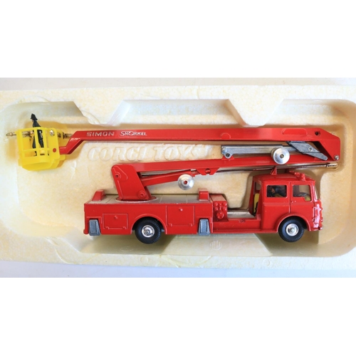 109 - Collection of vintage boxed diecast fire engine models from Corgi and Dinky to include Dinky 276 Air... 