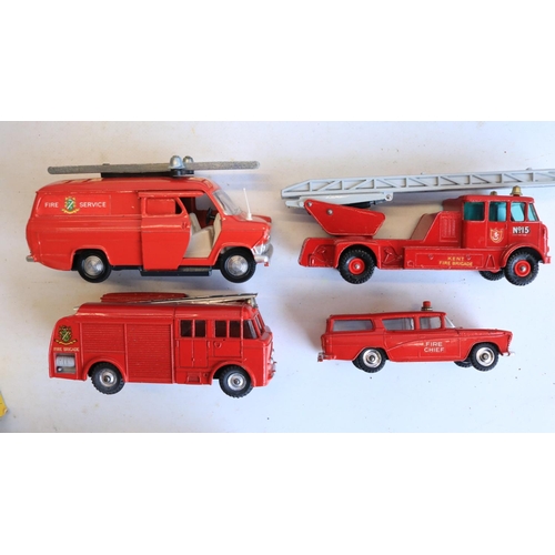 109 - Collection of vintage boxed diecast fire engine models from Corgi and Dinky to include Dinky 276 Air... 