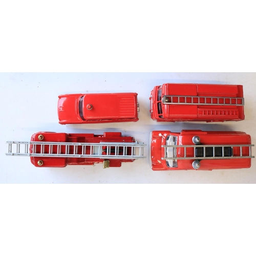 109 - Collection of vintage boxed diecast fire engine models from Corgi and Dinky to include Dinky 276 Air... 