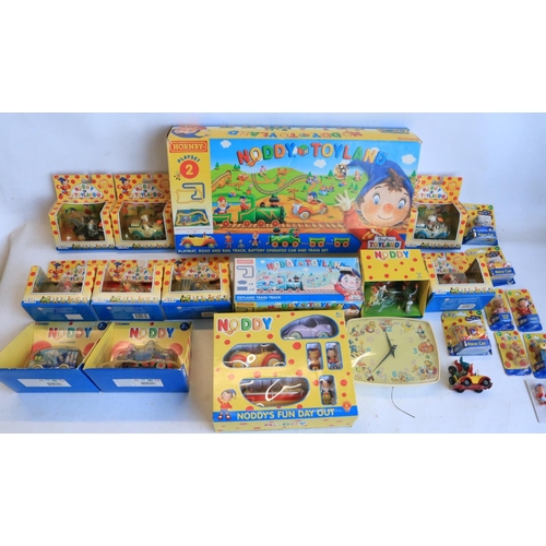 524 - Collection of Noddy themed toys and playsets to include a Hornby R9501 Playset 2 with boxed spare tr... 