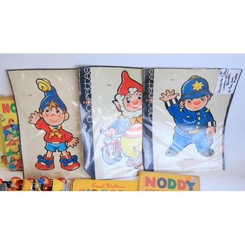 524 - Collection of Noddy themed toys and playsets to include a Hornby R9501 Playset 2 with boxed spare tr... 