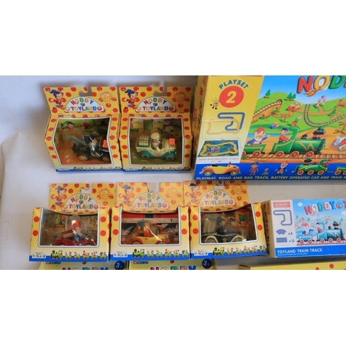 524 - Collection of Noddy themed toys and playsets to include a Hornby R9501 Playset 2 with boxed spare tr... 