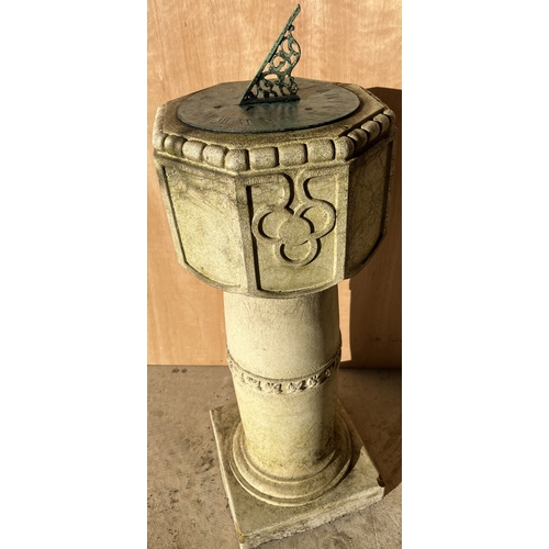 1697 - Weathered composition sundial, octagonal top with verdigris copper Tempus Fugit register, on circula... 