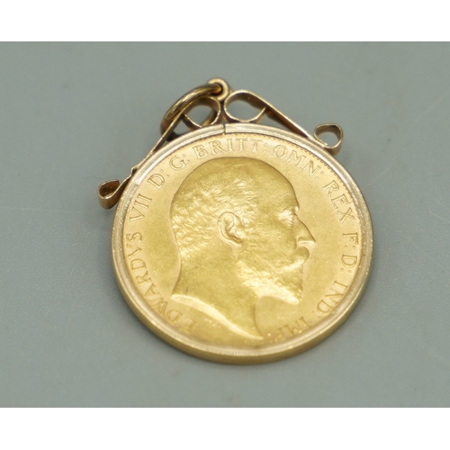 145 - WITHDRAWN Edw.VII 1907 half sovereign, in 9ct yellow gold pendant mount, stamped 375, 4.52g

Shippin... 