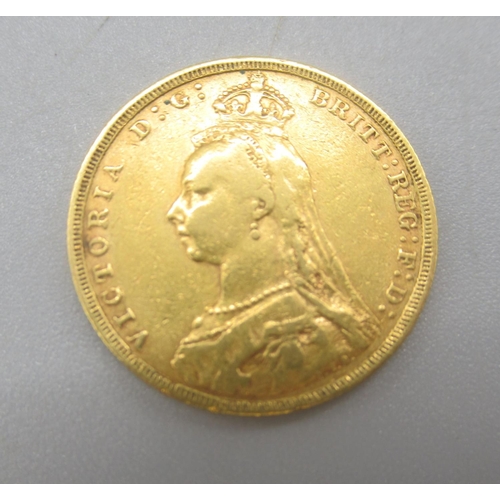 61 - Victorian 1888 full sovereign, 7.92g

Shipping £20.00 plus vat (UK Only)