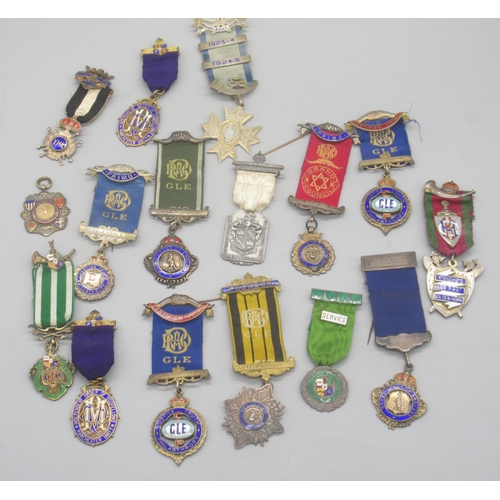 184 - Collection of hallmarked silver and silver gilt R.O.A.B., Grand Lodge of England, etc. badges and me... 