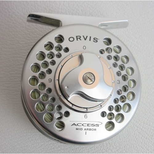 619 - Orvis Access 'Mid Arbor I' fly reel complete with canvas and leather case

SHIPPING £33.00 PLUS VAT ... 