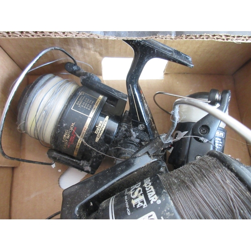 623 - Assortment of sea fishing reels, including Daiwa Graphite, Eurostar RSF etc. (7)

SHIPPING £38.00 PL... 