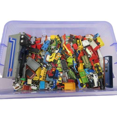811 - Large collection of vintage dicast toy cars and trucks, including Matchbox, Corgi, Wizz Wheels etc.
... 