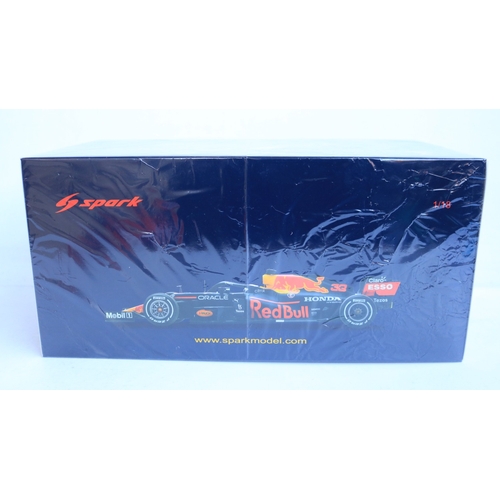 168 - Spark Models (Minimax) 1/18th scale highly detailed resin Red Bull Racing Honda RB16B #33 Max Versta... 