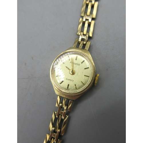 48 - 9ct yellow gold Accurist wristwatch with gate bracelet, case and clasp stamped 375, 11.00g

Shipping... 