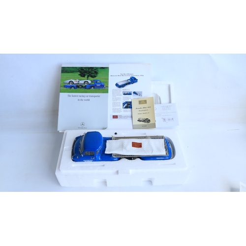 333 - CMC 1/18 scale M-036 Mercedes-Benz 1954 Renntransporter highly detailed diecast metal model vehicle,... 