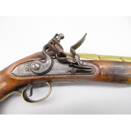 41 - Flintlock brass barrel blunderbuss type pistol by `Jeffreys London' 9