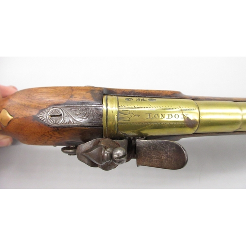 41 - Flintlock brass barrel blunderbuss type pistol by `Jeffreys London' 9