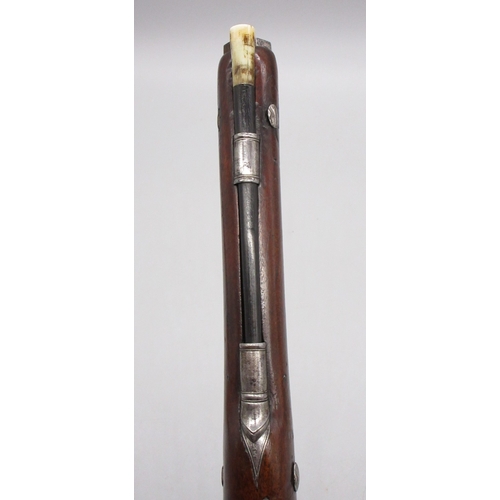 60 - Pair of Irish 18 bore flintlock duelling pistols by `Rainsford Dublin', 10