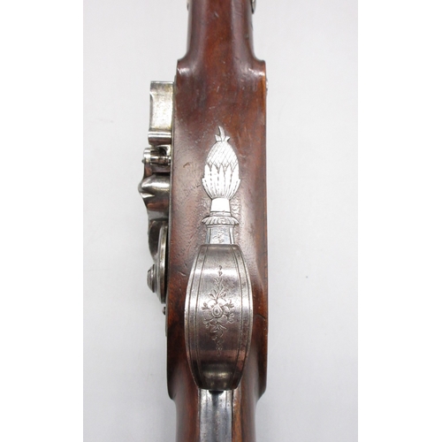 60 - Pair of Irish 18 bore flintlock duelling pistols by `Rainsford Dublin', 10