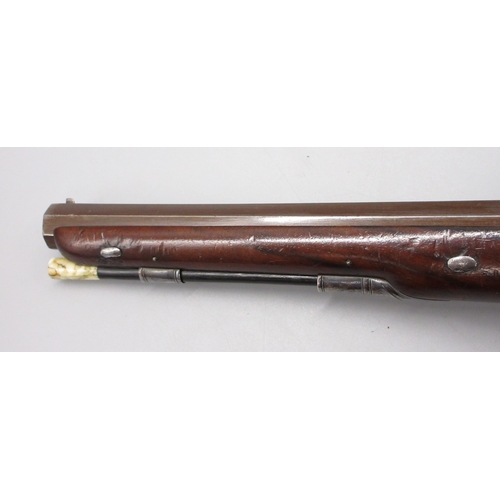 60 - Pair of Irish 18 bore flintlock duelling pistols by `Rainsford Dublin', 10