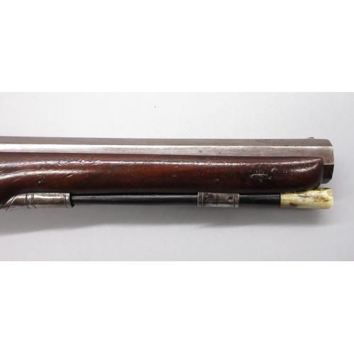 60 - Pair of Irish 18 bore flintlock duelling pistols by `Rainsford Dublin', 10