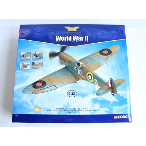 Corgi製 Spitfier スピットファイヤー　1／32スケール　新品 Amazon.com: Supermarine Spitfire Mk.IXc Fighter Aircraft WG CDR
