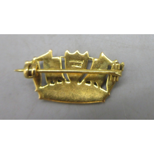 9ct yellow gold and enamel naval pin, stamped 375, 3.29g Shipping £23. ...
