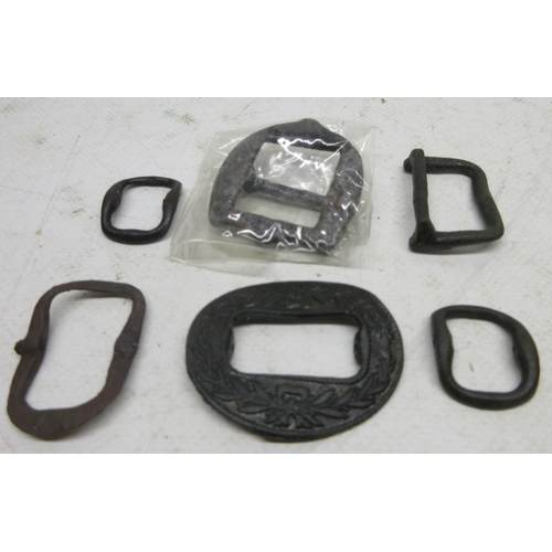 625 - Boxed collection of metal detector findings incl. two miners' tokens (Gresford Colliery), medieval f... 