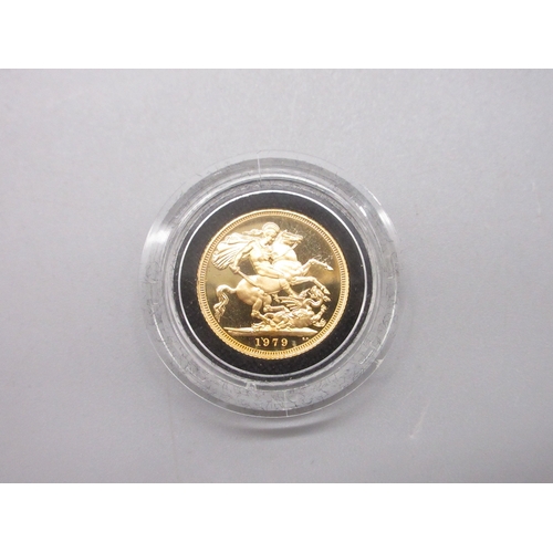 11 - The London Mint Office - The Queen Elizabeth II Proof Gold Sovereign of 1979, encapsulated in case w... 