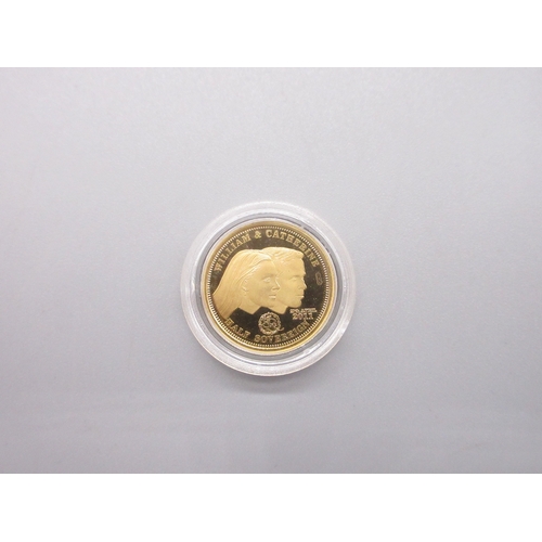26 - The London Mint Office - Prince William & Catherine Middleton Double Portrait Gold Half Sovereign, e... 