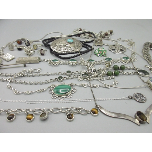 43 - Collection of silver jewellery to include, silver necklaces set with semi precious gem stones, silve... 
